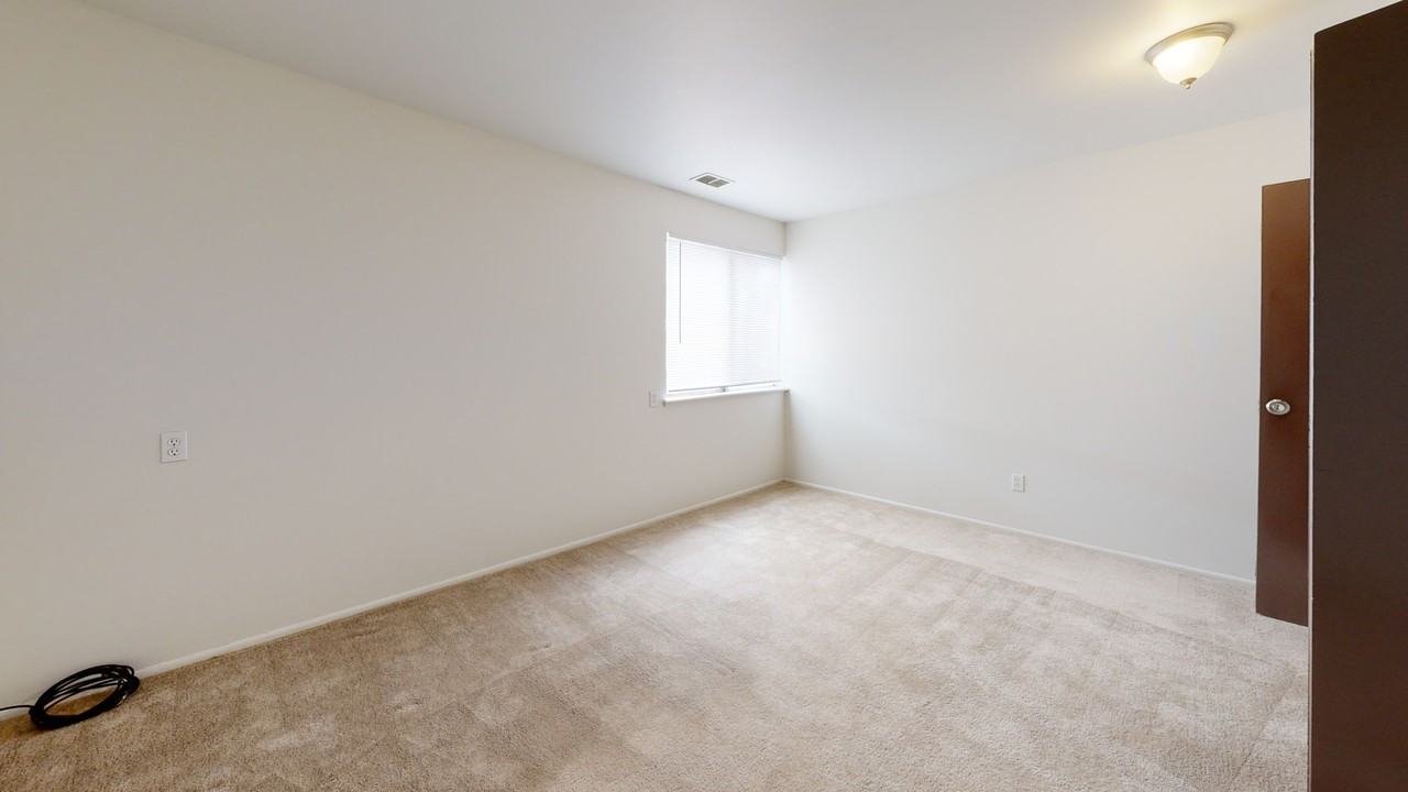 Whitehall Apartments - Photo 6 of 15