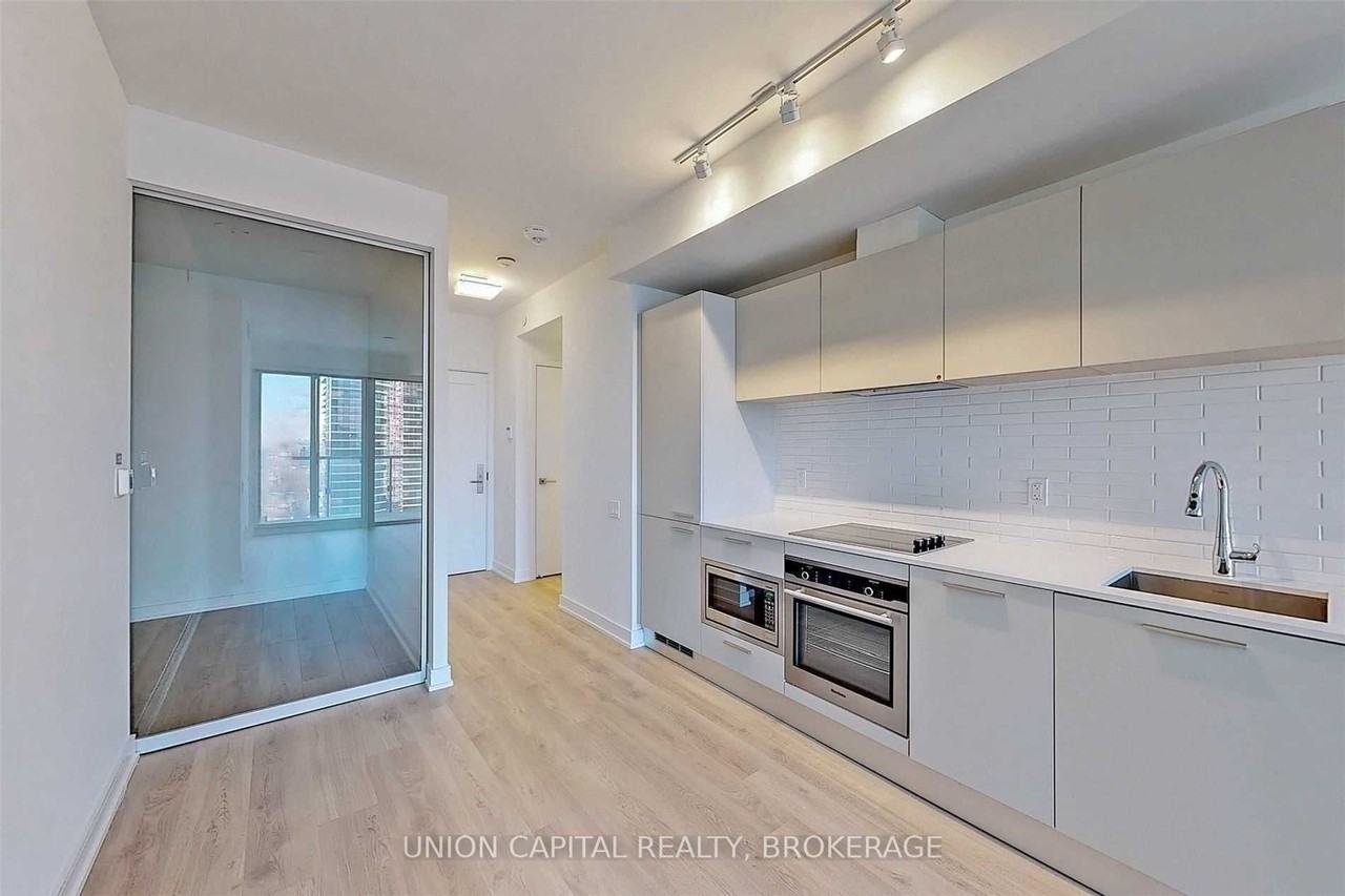 3 Gloucester Street #2013