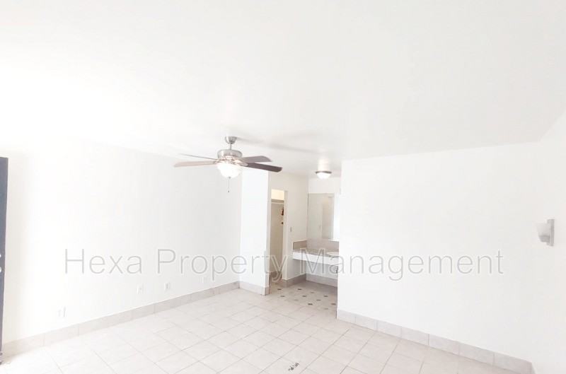 2511 Farm To Marketrd N - Photo 7 of 8