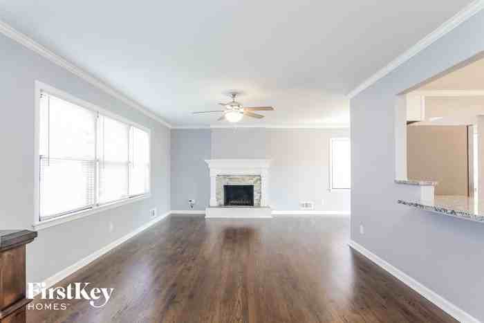 8913 W 89th St - Photo 3 of 15