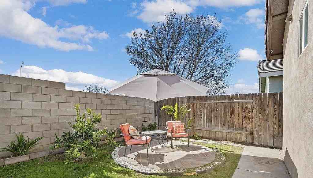 223 Sunny Meadow Dr #NA - Photo 3 of 11