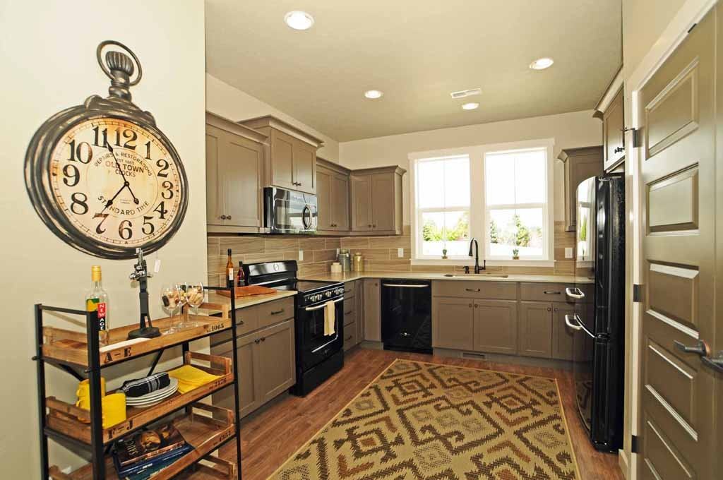 314 S Truss Ln #1 - Photo 3 of 13