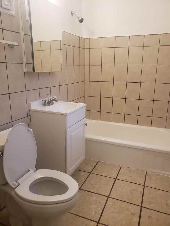 10016 S Morgan St #1 - Photo 4 of 12