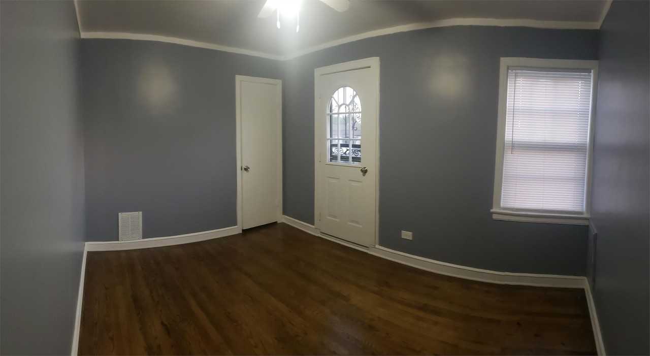 10016 S Morgan St #1 - Photo 6 of 12