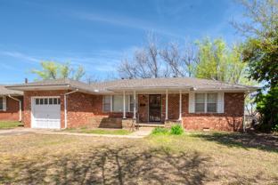 3809 Nw 51st St #1 - Photo 1 of 1