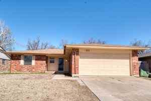 featured image of 303 Kimberly Ln #1