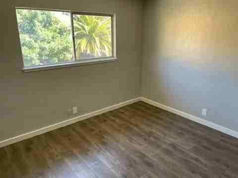 1356 Lincoln Ave #4 - Photo 7 of 18