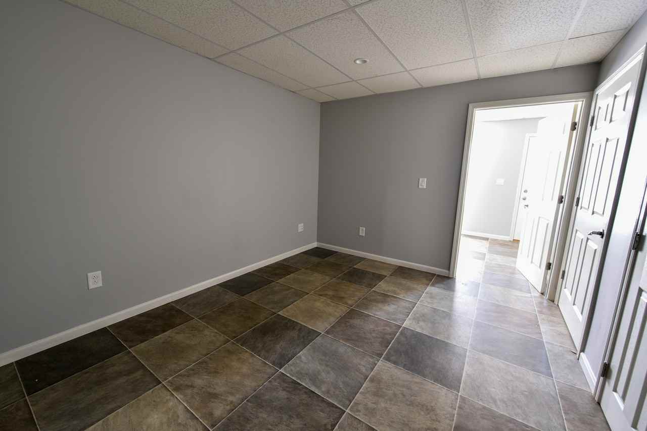 99 Ennis Dr #3 - Photo 6 of 10