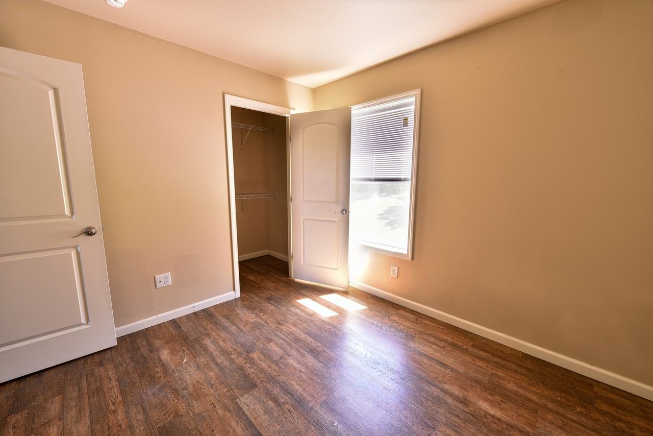 99 Ennis Dr #3 - Photo 7 of 10