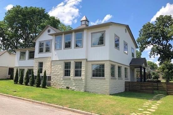 LOFTS AT 901 - 4 #4 - Photo 2 of 16