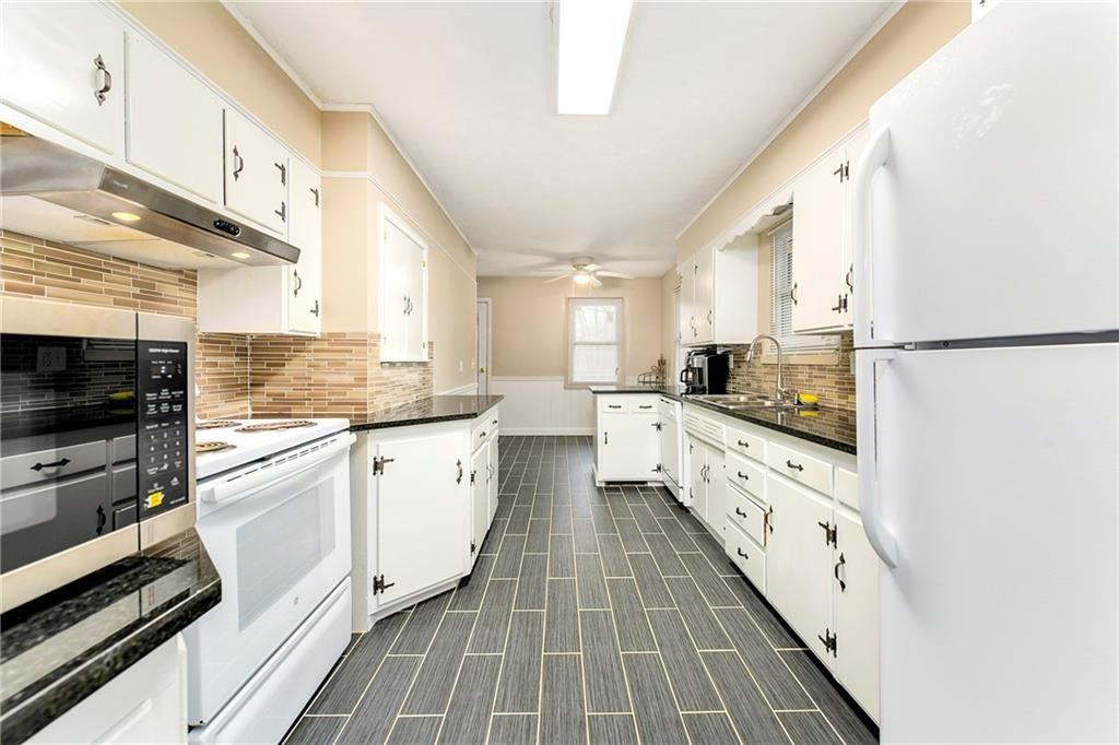 5647 Antioch Rd #1 - Photo 7 of 22
