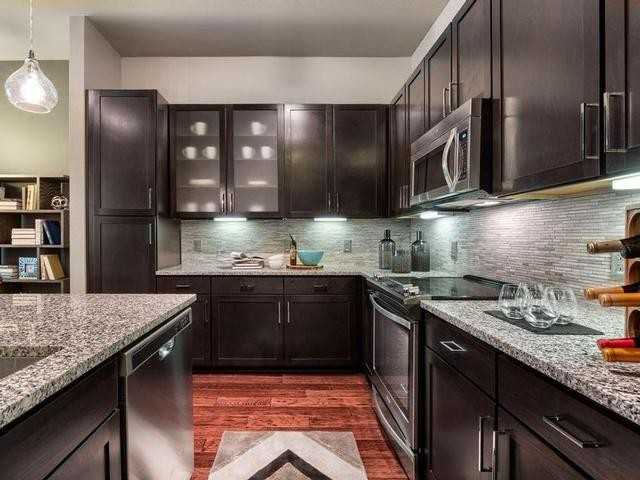 4209 Mckinney Ave - Photo 7 of 22