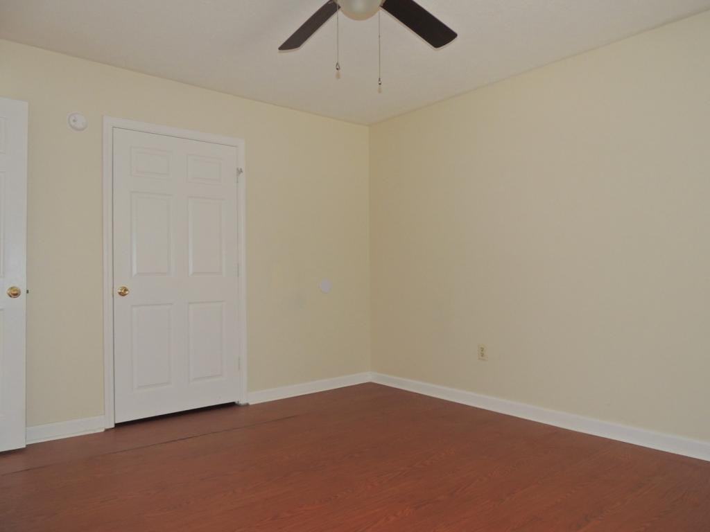 2884 Blue Ridge Dr - Photo 5 of 11