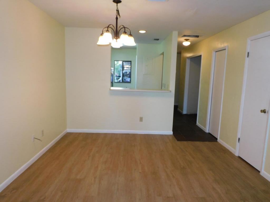 3651 Ne 20th Pl - Photo 3 of 22