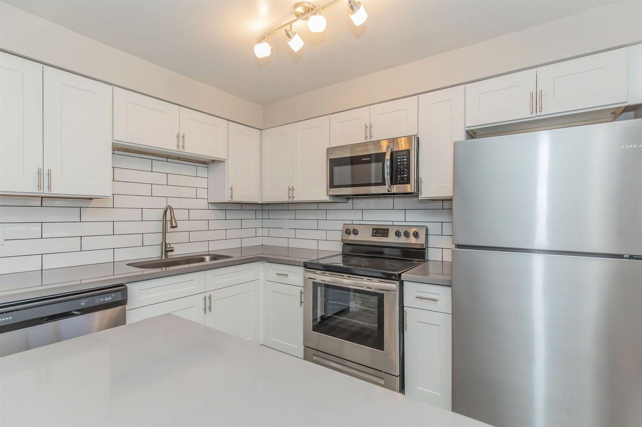 Tides at Park View - Photo 2 of 34