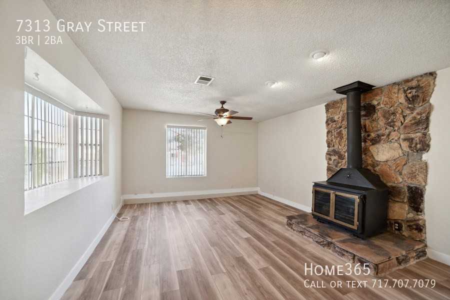 7313 Gray St - Photo 2 of 18