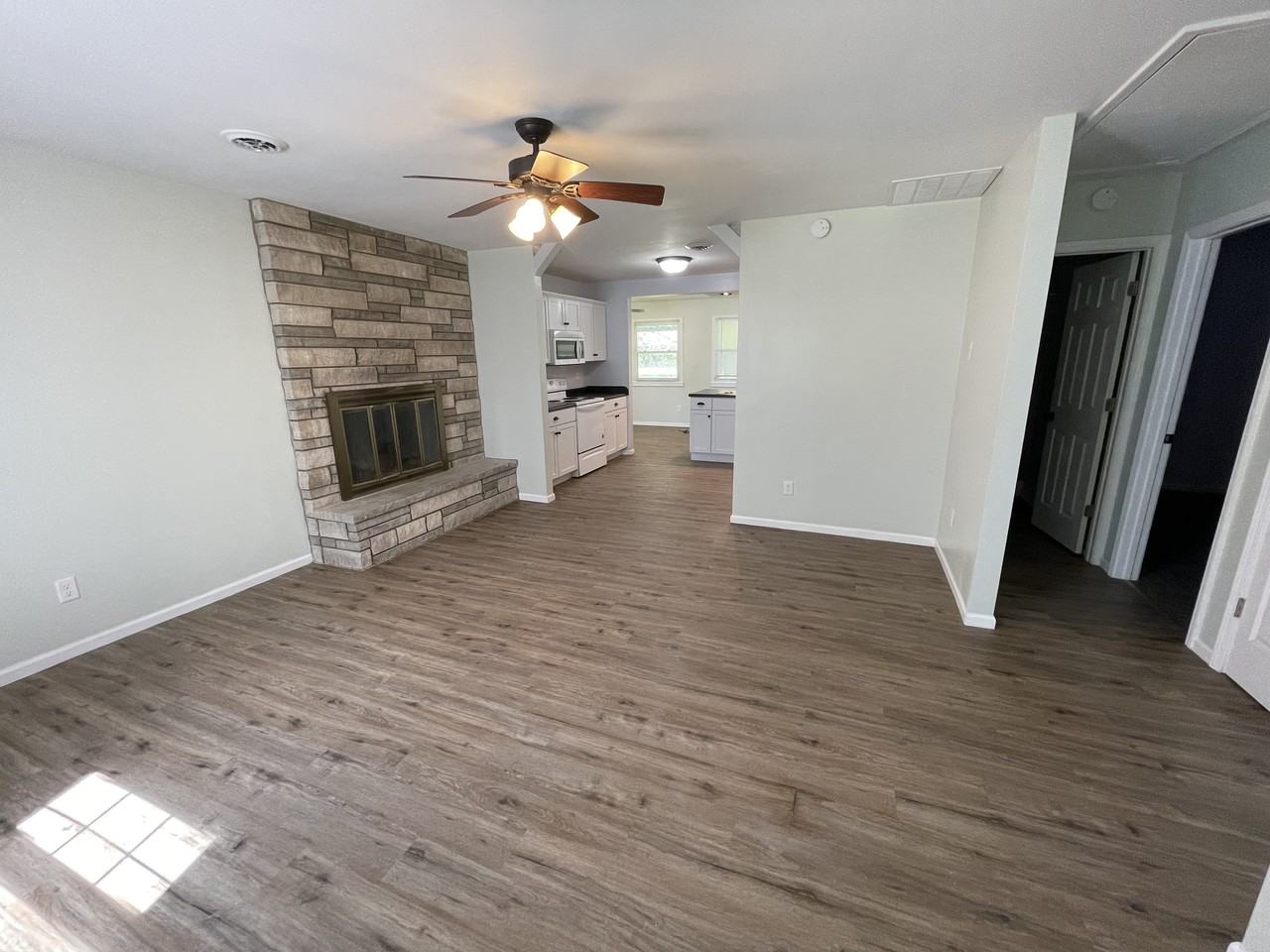 149 S Kensington St #NA - Photo 2 of 7