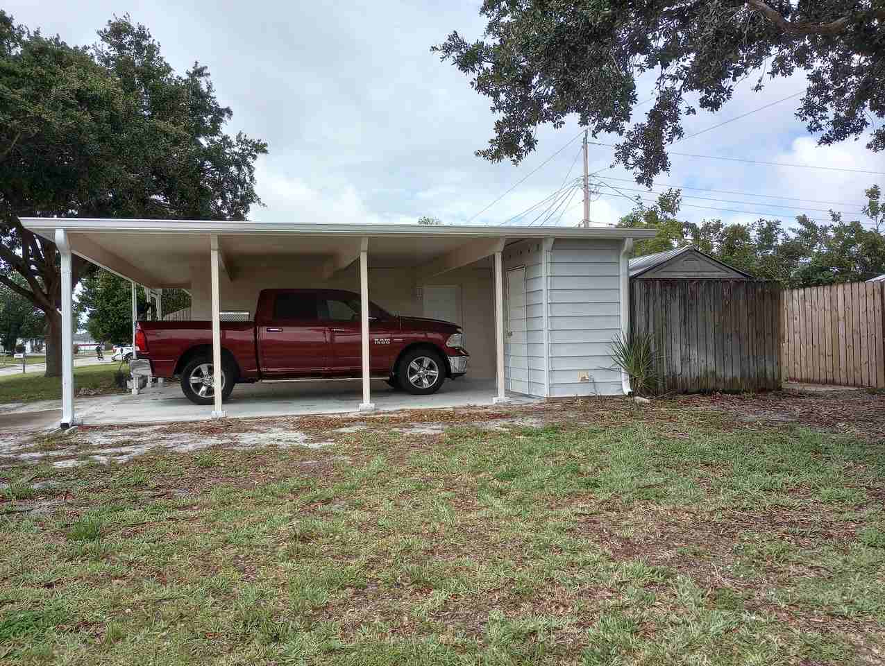 829 Van Buren St #NA - Photo 3 of 26
