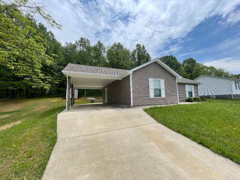 166 Michael Ln - Photo 2 of 23