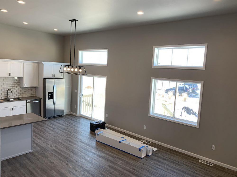 3675 56th St S - Photo 2 of 10