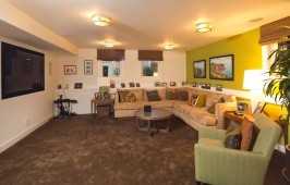 524 Euclid Ave - Photo 3 of 8