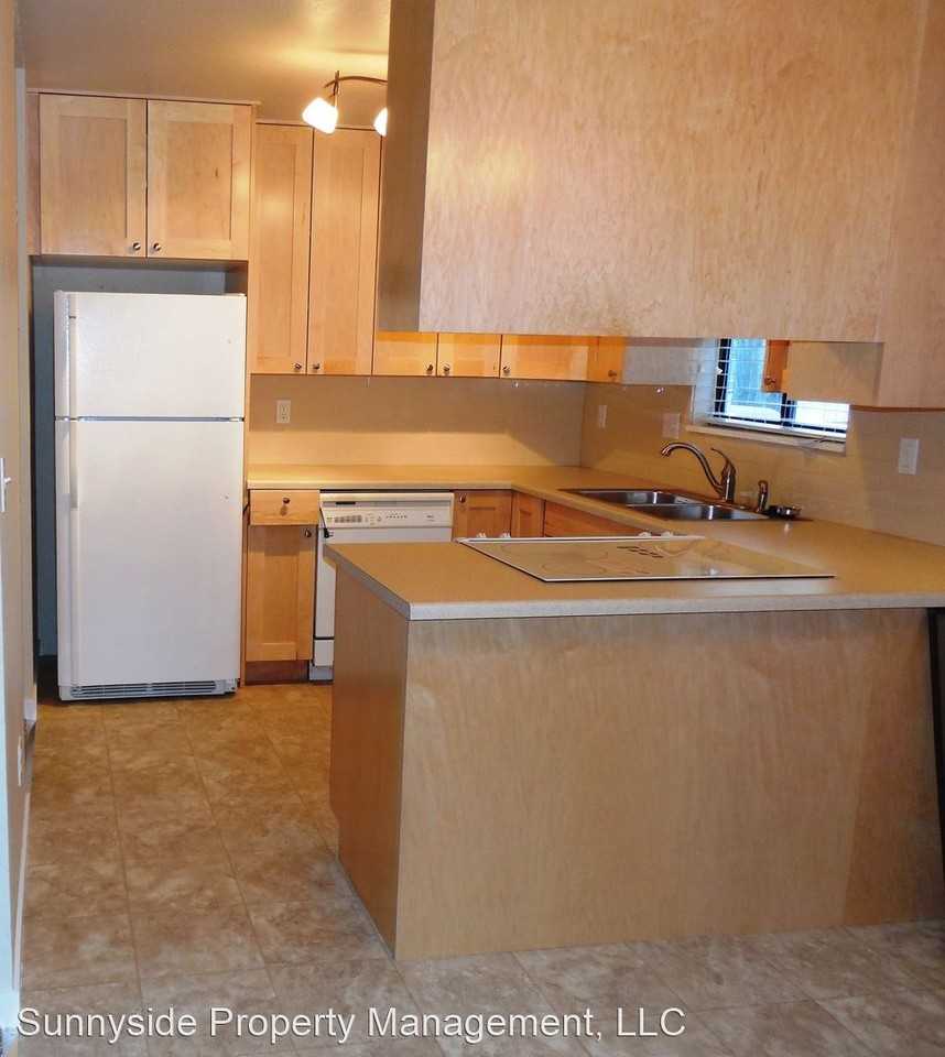 5588 Pennsylvania Ave - Photo 3 of 9