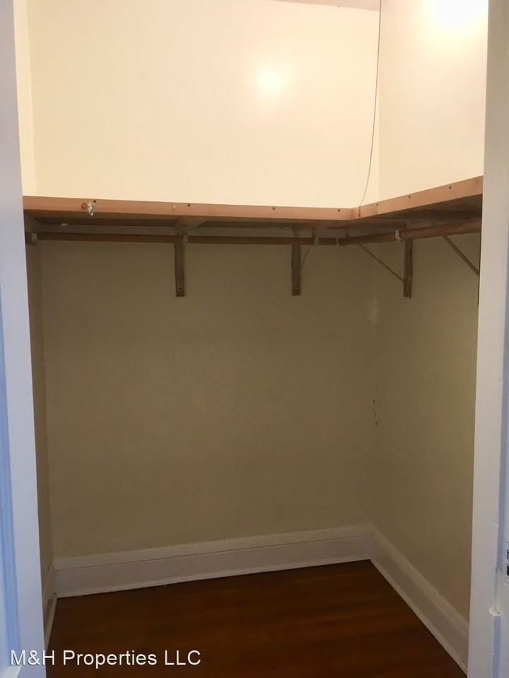 601 Ridgewood Avenue - Photo 3 of 8