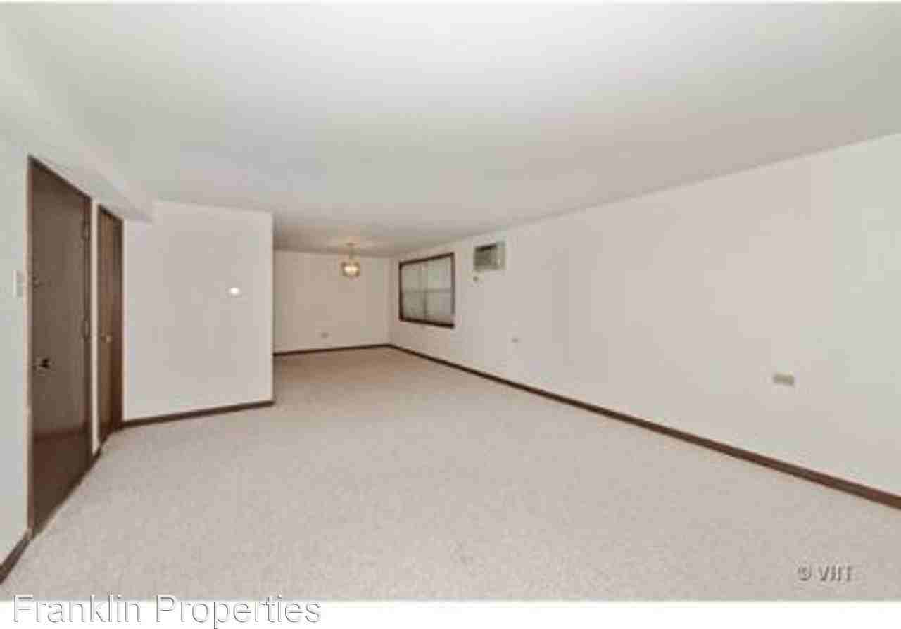 2300/2310 Burlington Ave - Photo 3 of 7