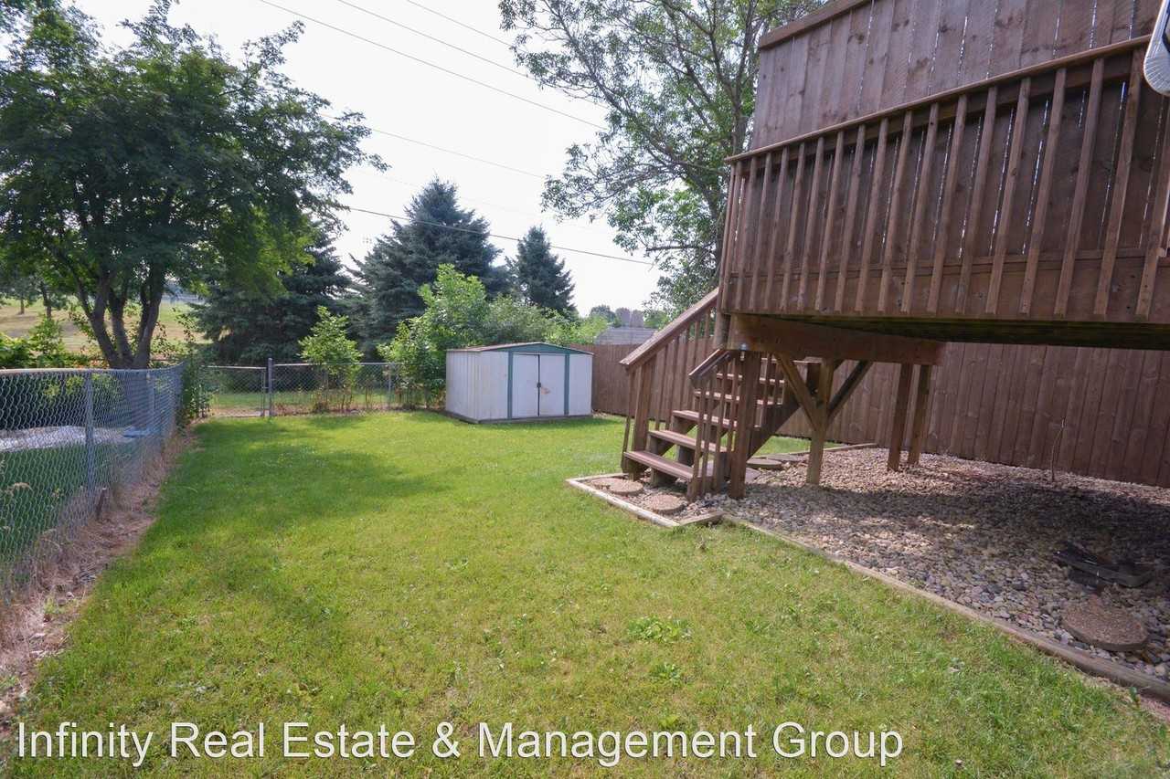 4442 13th Ave Nw - Photo 2 of 14