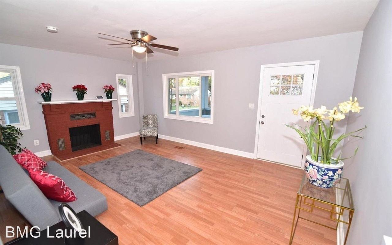 2414 Valley Way - Photo 3 of 26