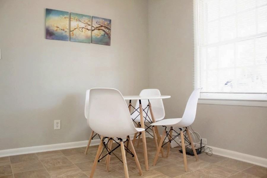 Jamestown Way - Photo 4 of 7