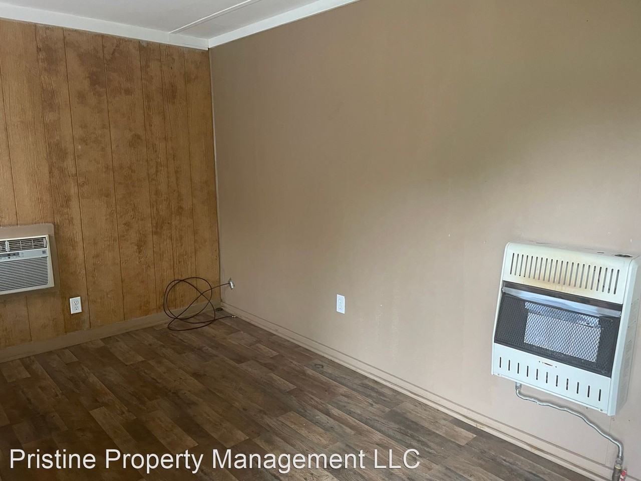 407 Howard - Photo 2 of 5