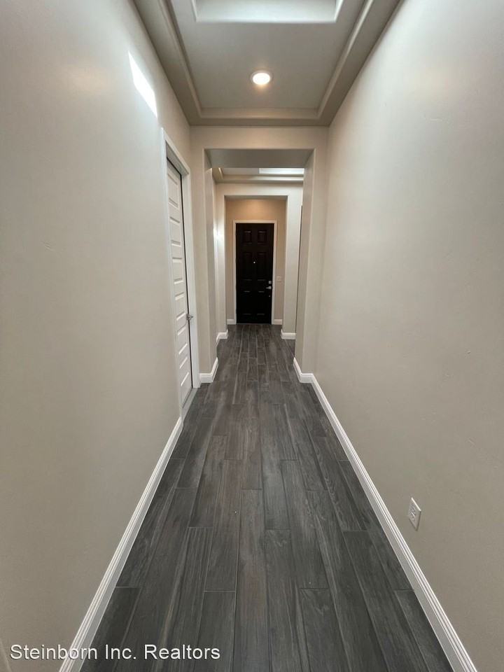 3676 Aegis Rd - Photo 3 of 23