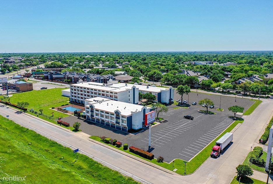 Siegel Select Dallas - Photo 3 of 14