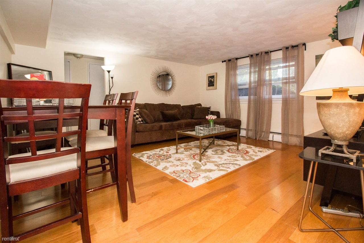 79 Chestnut St - Photo 3 of 22