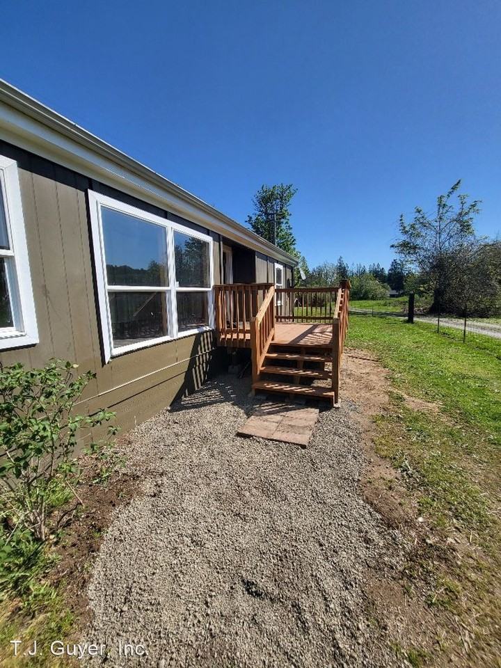 406 Evans Rd - Photo 3 of 34