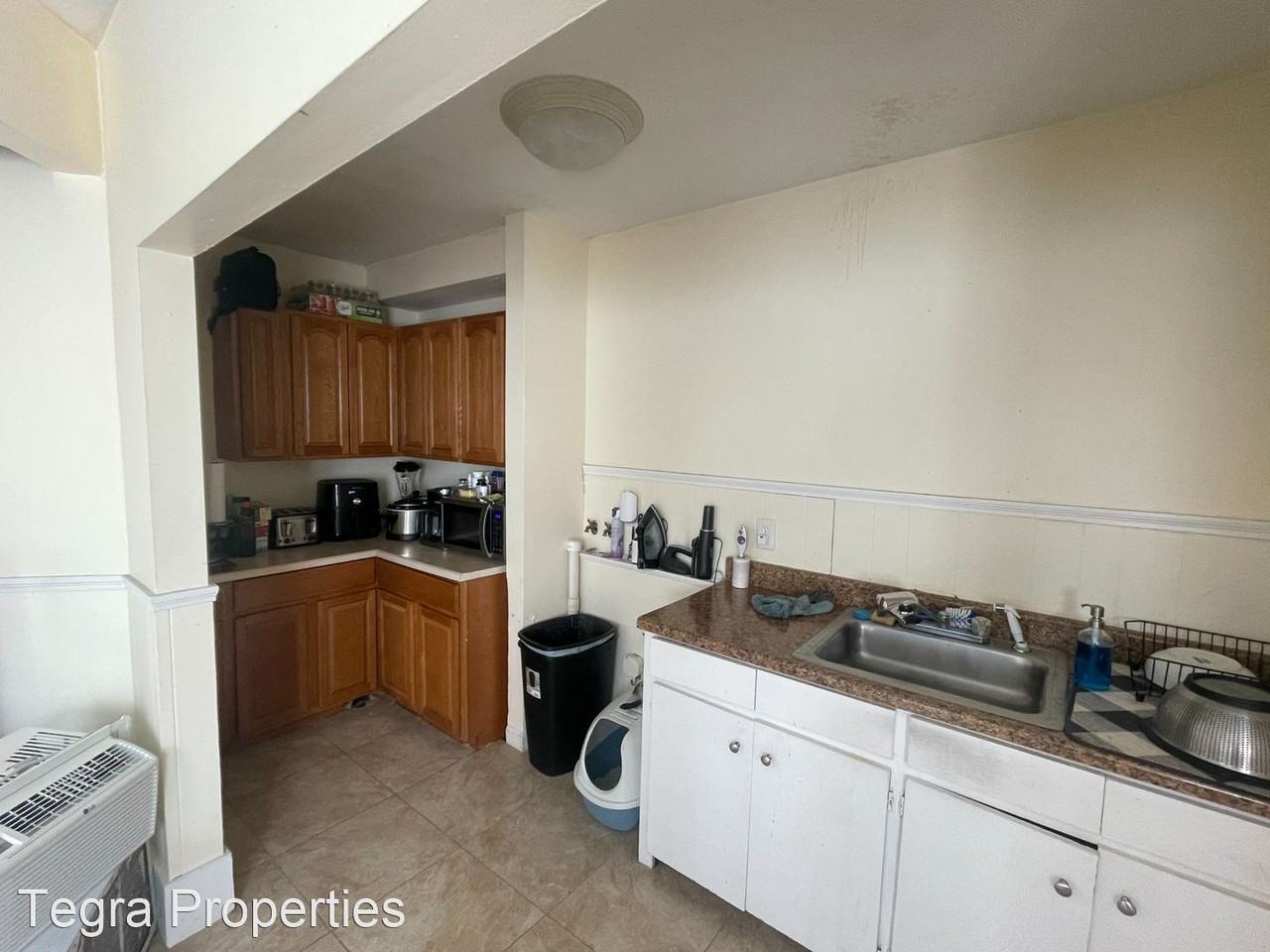 162-164 3rd St - Photo 3 of 4