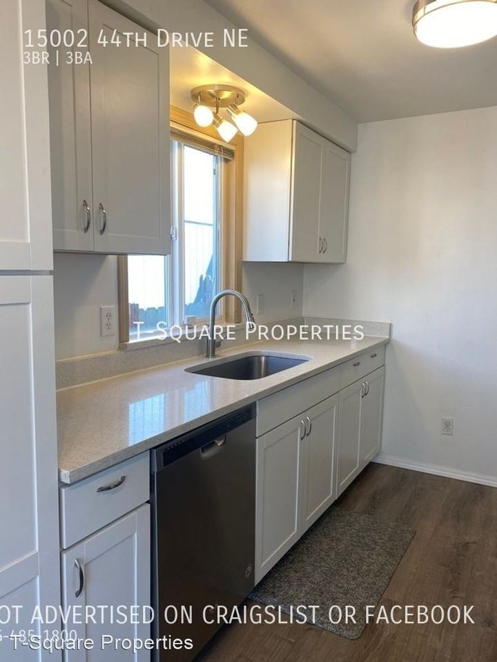 15002 44th Dr Ne - Photo 2 of 23