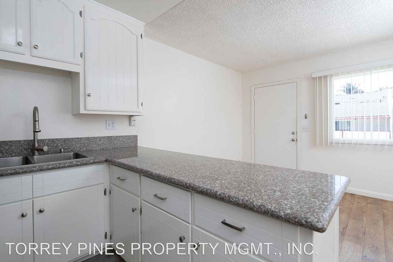 11th Street Apartments - Photo 2 of 13