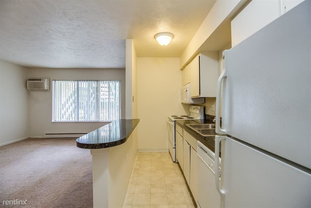 Pine Lake Apartments - Photo 3 of 10