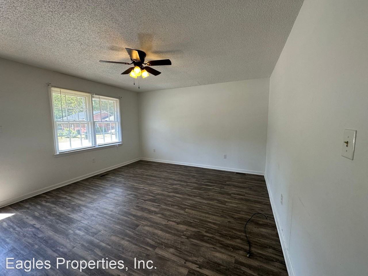1401 Dakota Avenue - Photo 3 of 15