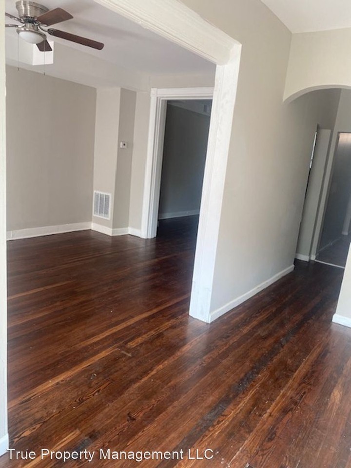 1602 Poplar Grove St - Photo 2 of 17