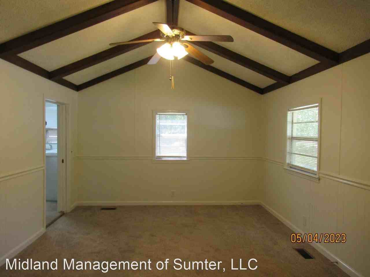 1221 Bradd St - Photo 3 of 17