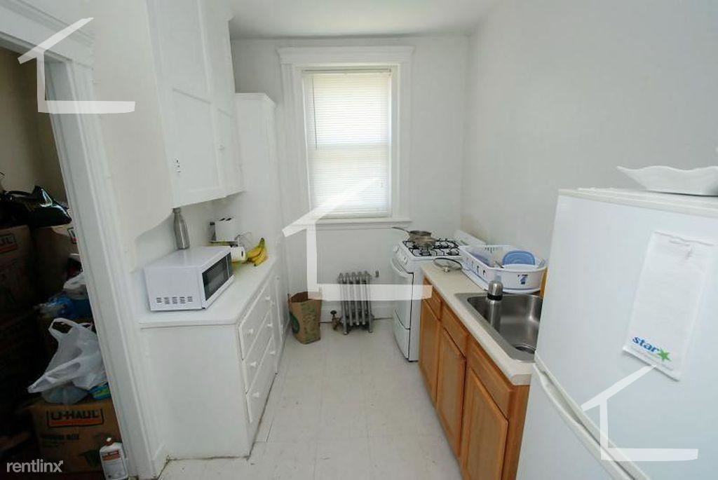 70 Chiswick Rd - Photo 3 of 4