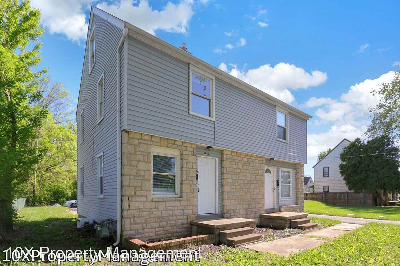 2063 2065 W Mound Street Apartments in South Hilltop, Columbus, OH