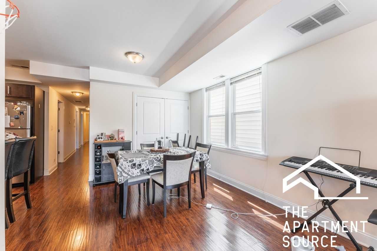 3047 N Kimball Ave #2 - Photo 3 of 15