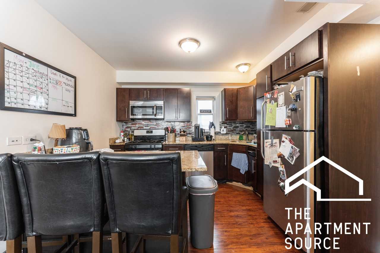 3047 N Kimball Ave #2 - Photo 4 of 15