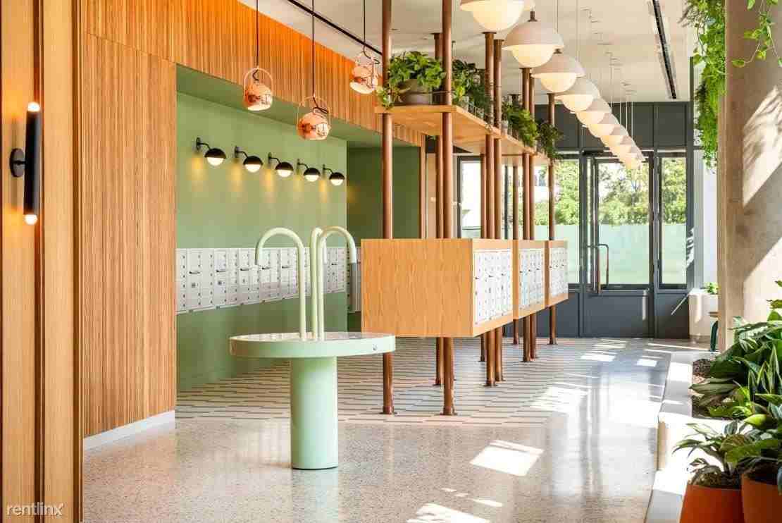 1930 Hi Line Dr - Photo 2 of 17