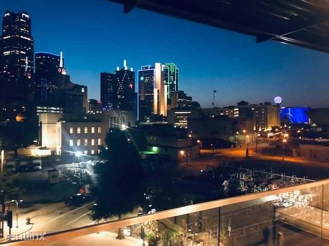 999 S Harwood St - Photo 2 of 6