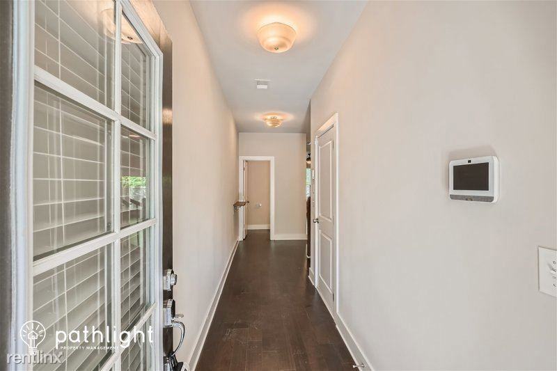 1334 Heights Park Dr Se - Photo 3 of 17